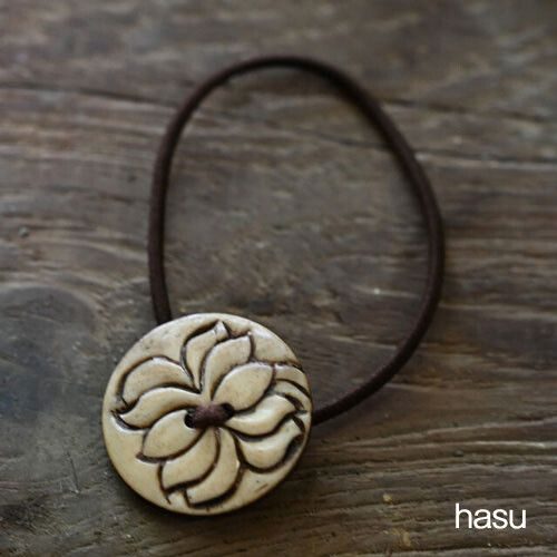 ボタンヘアゴム(hasu) 写真2